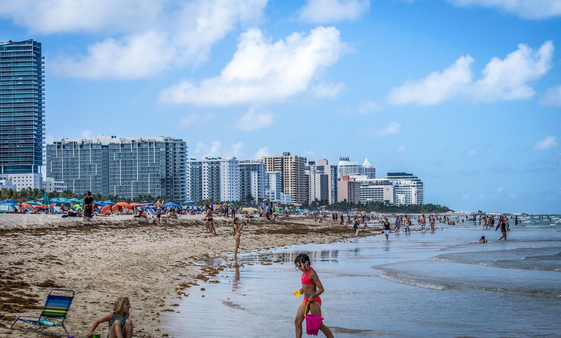 Best Party Beach: South Beach in Miami